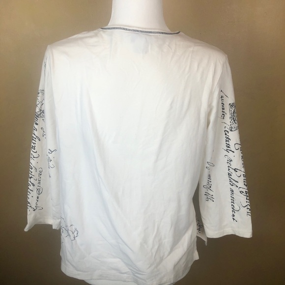 Women’s blouse, size medium - Picture 8 of 14